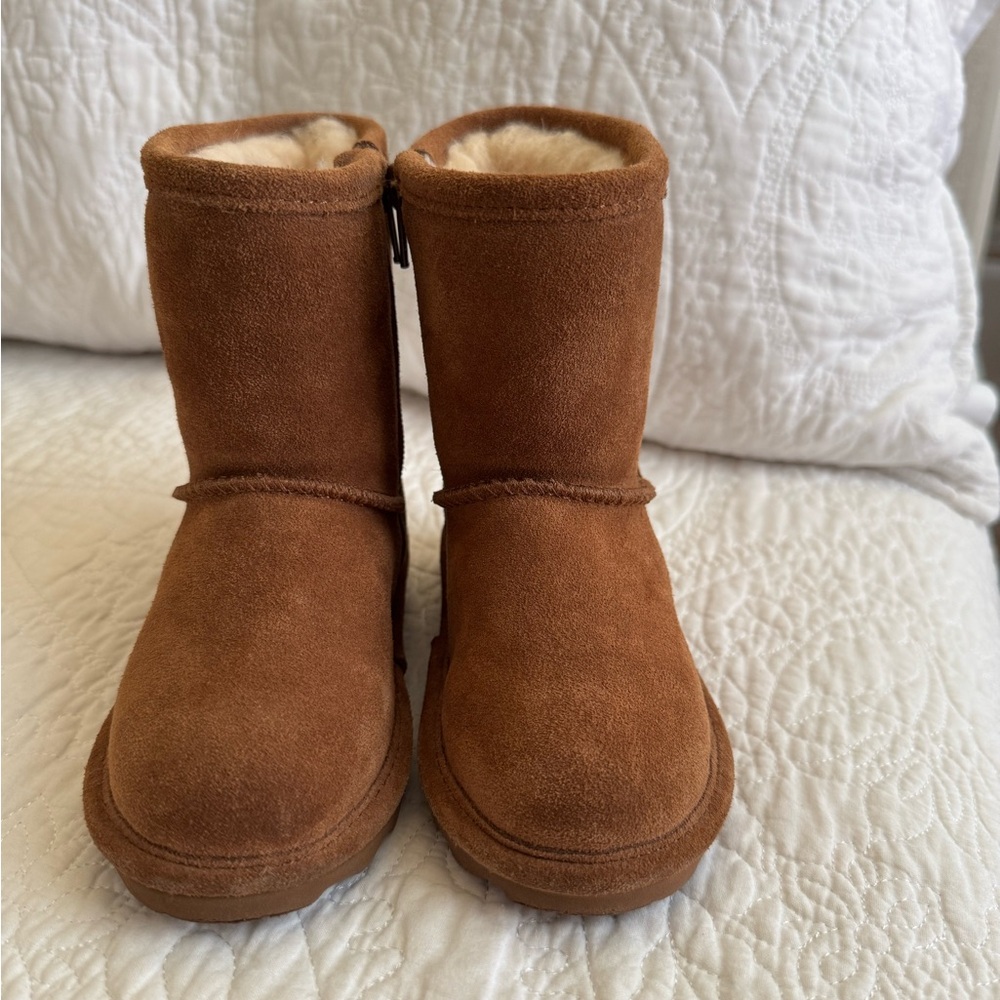 BearPaw Brown Suede Ankle Boots with Sheepskin Lining